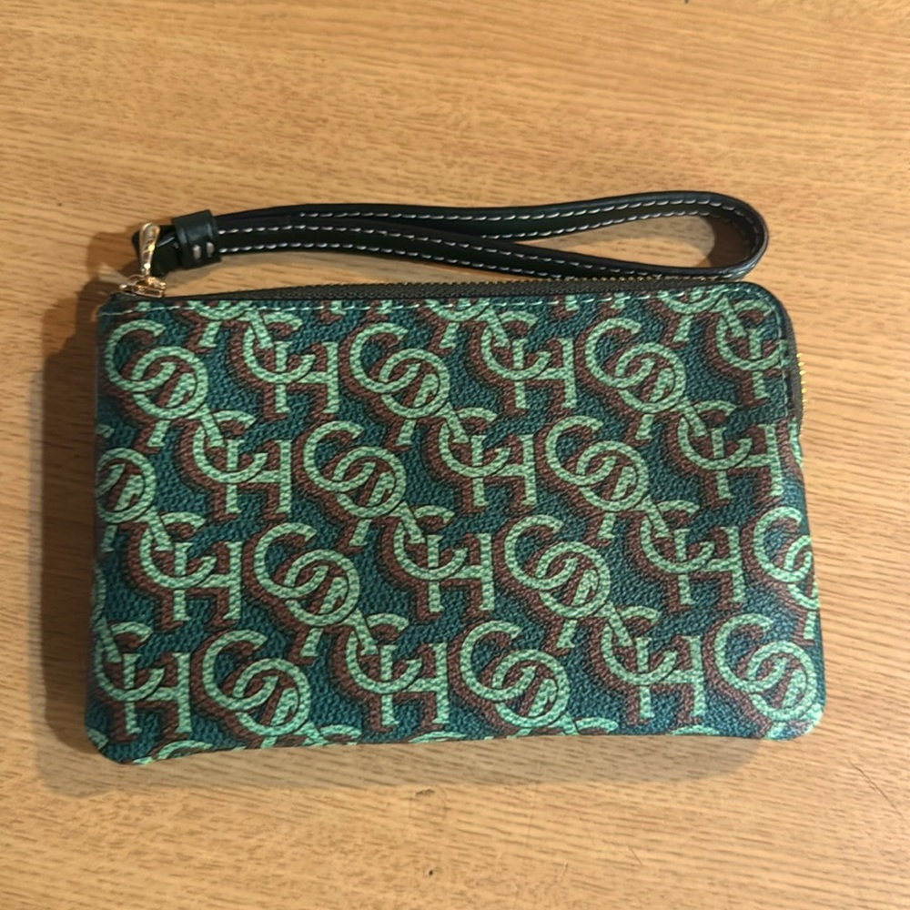 Brand New Coach Wristlet Green/brown